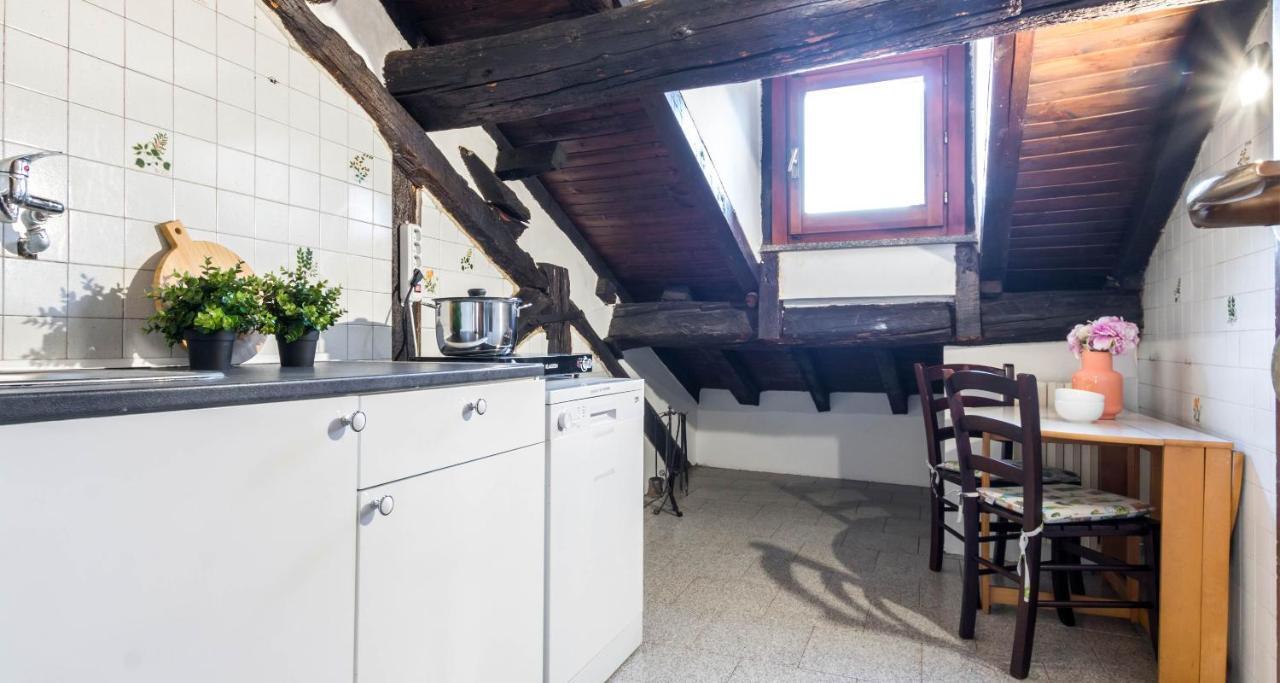 Апартаменти Altido Charming Flat For 6 In Historic Carrobbio Мілан Екстер'єр фото